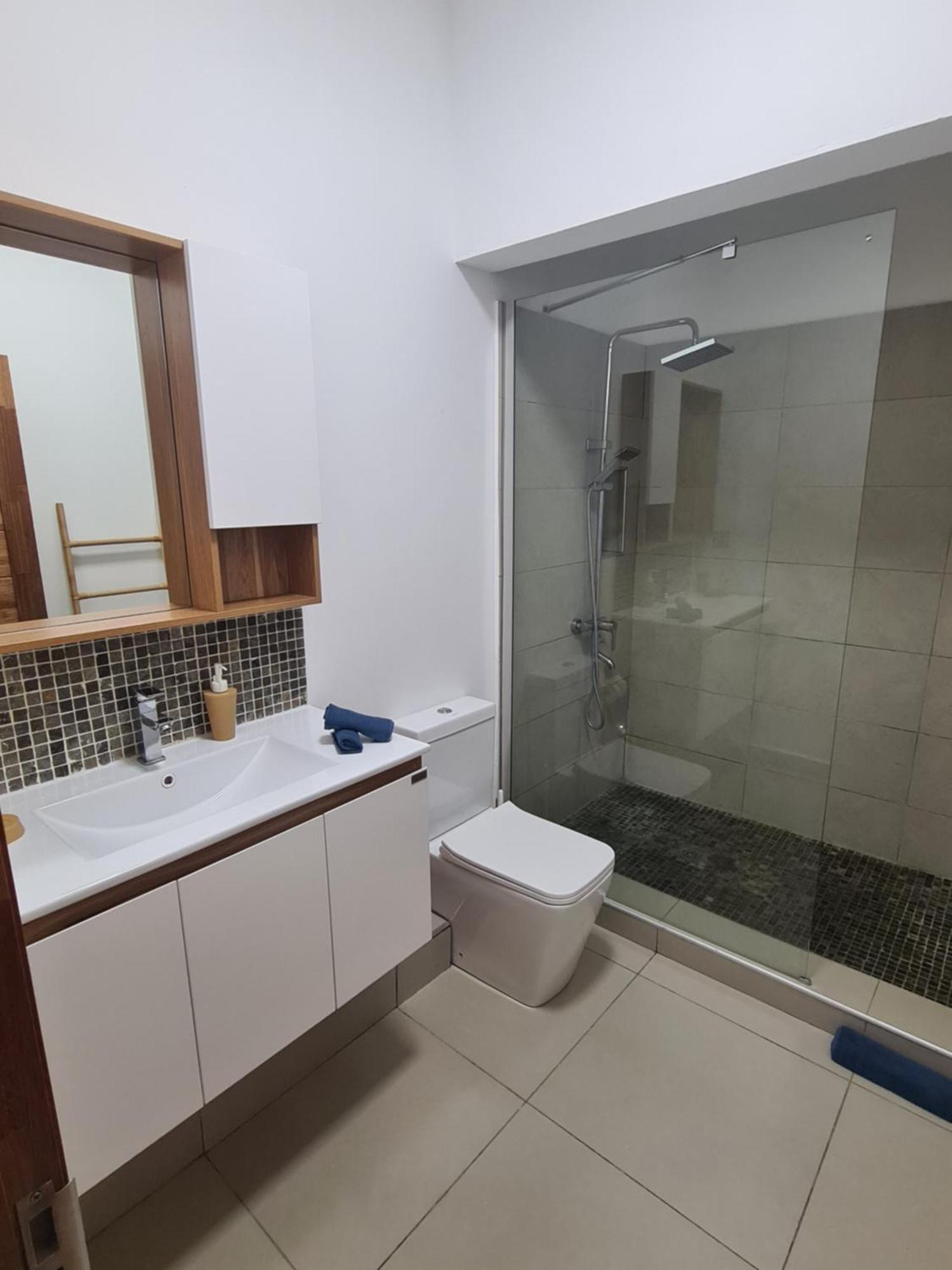 Ocean Blue Villa, Flic-En-Flac Bagian luar foto